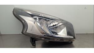 Gebruikte Rechter Koplamp Fiat Talento 2.0 EcoJet BiTurbo 145 Prijs € 229,90 Inclusief btw aangeboden door Autohandel Didier