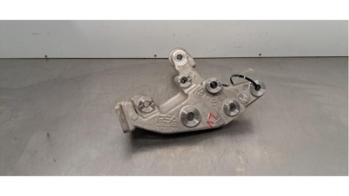 Support (divers) Peugeot 3008