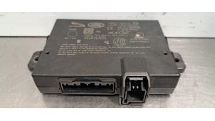 Gebruikte Module keyless vehicle Landrover Defender II 110 2.0 16V P300 Prijs € 102,85 Inclusief btw aangeboden door Autohandel Didier