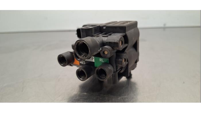 Module suspension à air Landrover Defender