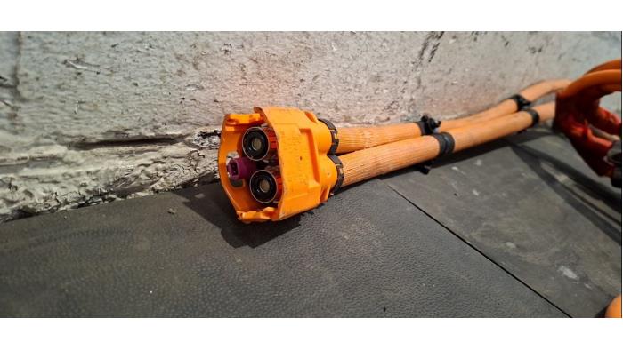 Omvormer van een Mercedes-Benz GLC (X253) 2.0 300de 16V 4-Matic 2022