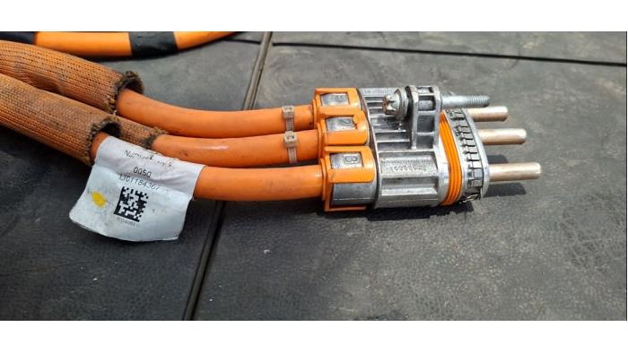 Omvormer van een Mercedes-Benz GLC (X253) 2.0 300de 16V 4-Matic 2022