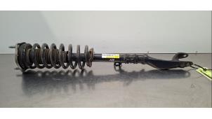 Gebruikte Schokdemper rechts-voor Mercedes GLC (X253) 2.0 300de 16V 4-Matic Prijs € 163,35 Inclusief btw aangeboden door Autohandel Didier