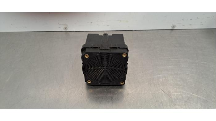 Haut-parleur VESS Mercedes GLC-Klasse