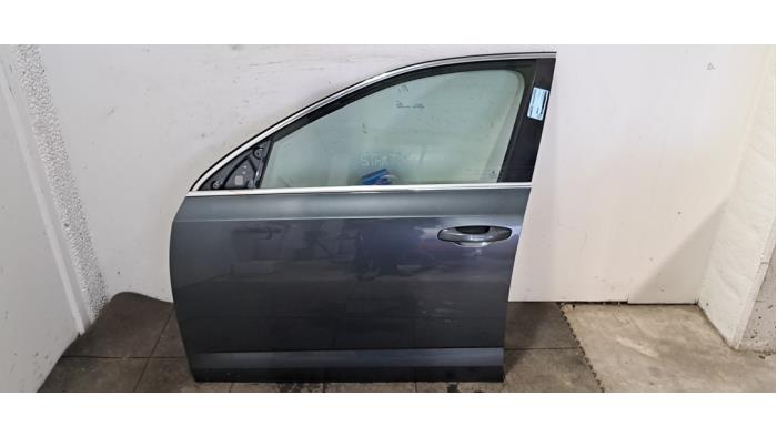 Portière 4portes avant gauche Skoda Octavia