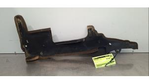 Gebruikte Luchtgeleider Nissan Qashqai (J11) 1.2 DIG-T 16V Prijs € 30,25 Inclusief btw aangeboden door Autohandel Didier