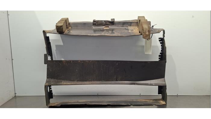 Panneau avant Jaguar E-Pace