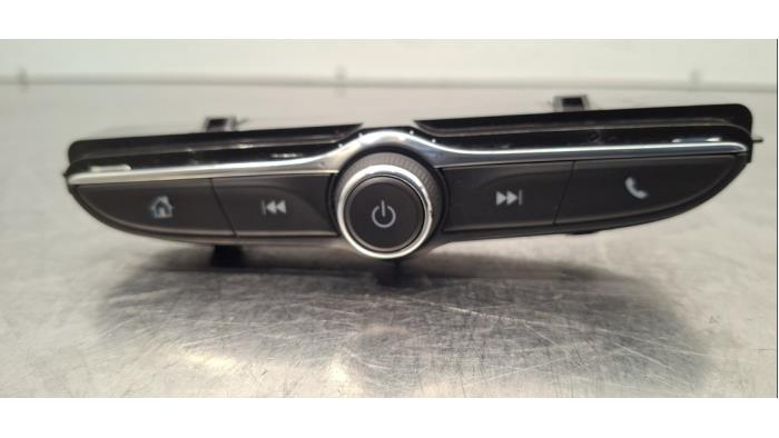 Panneau commande radio Opel Astra