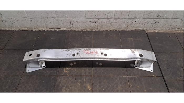 Cadre pare-chocs arrière Opel Astra