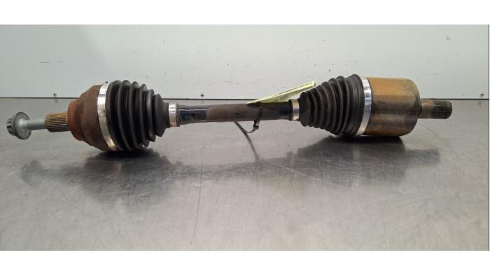 Arbre de transmission avant gauche Volkswagen Tiguan