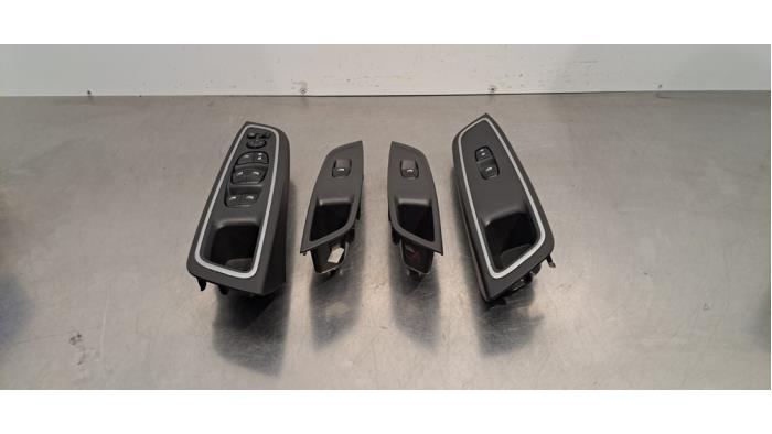 Commutateur combi vitres Nissan Micra