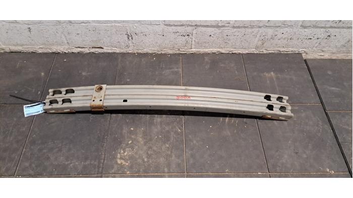 Cadre pare-chocs avant Nissan Micra