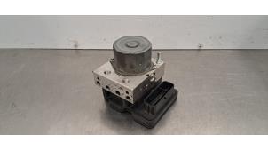 Gebruikte ABS Pomp Nissan Micra (K14) 1.0 IG-T 100 Prijs € 133,10 Inclusief btw aangeboden door Autohandel Didier