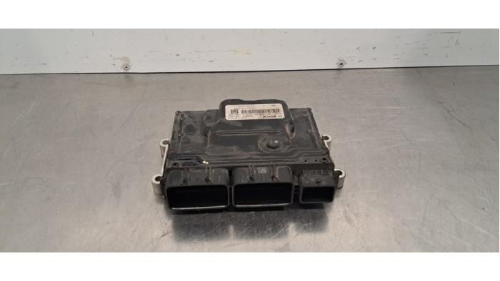 Ordinateur gestion moteur Renault Trafic