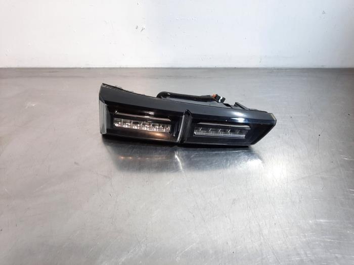 Feu arrière gauche Peugeot 308