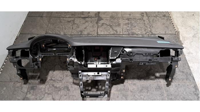 Tableau de bord Opel Astra