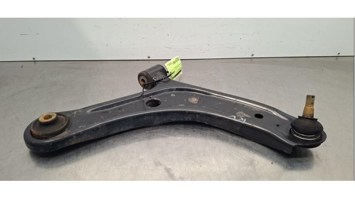 Bras de suspension avant droit Suzuki Vitara