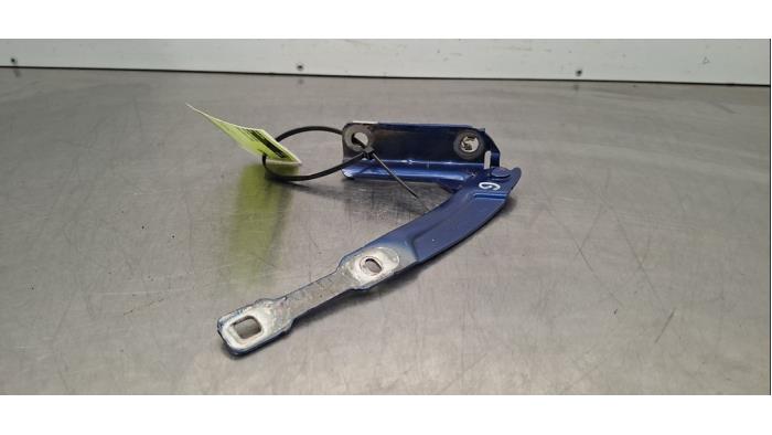 Charnière capot Dacia Logan