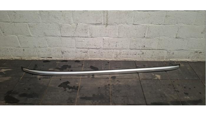 Rail de toit droit Suzuki Vitara