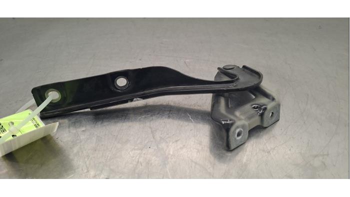 Charnière capot Suzuki Vitara