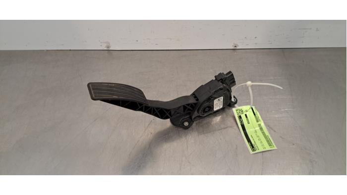 Pédale d'accélérateur Suzuki Vitara