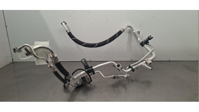 Tuyau clim Opel Corsa