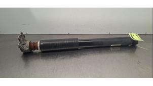 Gebruikte Schokbreker rechts-achter Fiat Tipo (356H/357H) 1.6 D Multijet 16V Prijs € 36,30 Inclusief btw aangeboden door Autohandel Didier