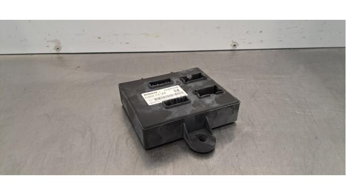 Module (divers) Renault Trafic