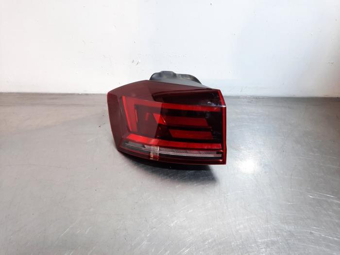 Feu arrière gauche Volkswagen Golf Sportsvan