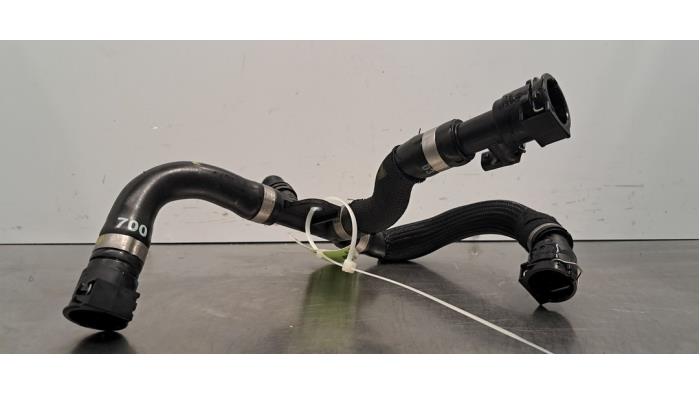 Tuyau radiateur Opel Corsa