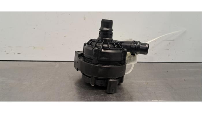 Pompe à eau supplémentaire Opel Corsa