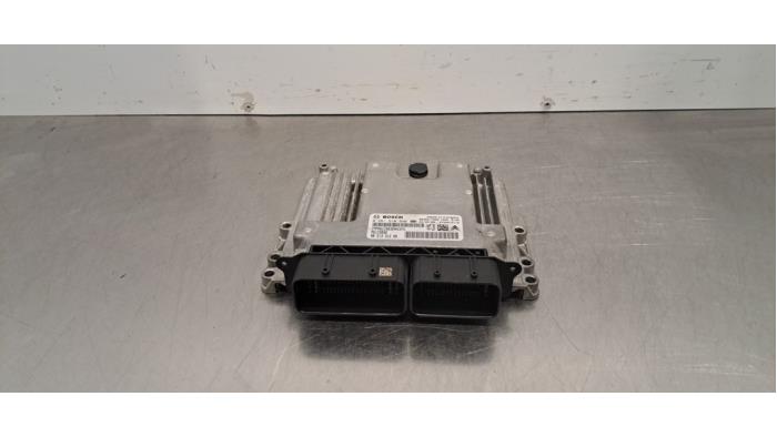 Ordinateur gestion moteur Peugeot 208