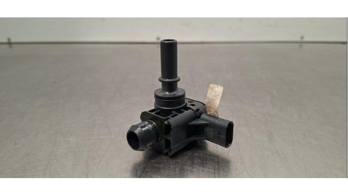 Oliedruk sensor van een Peugeot 208 II (UB/UH/UP) 1.2 Vti 12V PureTech 100 2025