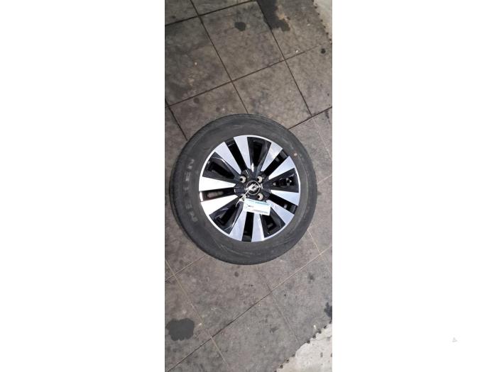 Jante + pneumatique Renault Twingo