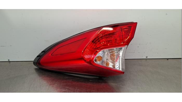 Feu arrière droit Toyota C-HR