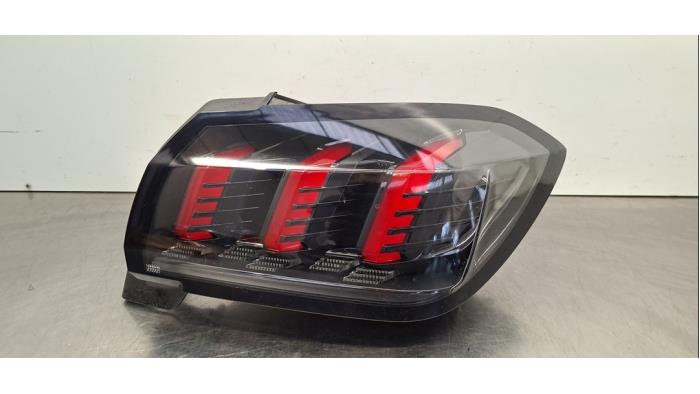Feu arrière droit Peugeot 208