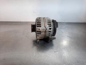 Gebruikte Dynamo Audi A5 (8T3) 3.0 TDI V6 24V Quattro Prijs € 90,75 Inclusief btw aangeboden door Autohandel Didier