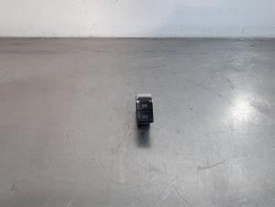 Gebruikte Handrem schakelaar Audi A5 (8T3) 3.0 TDI V6 24V Quattro Prijs € 24,20 Inclusief btw aangeboden door Autohandel Didier