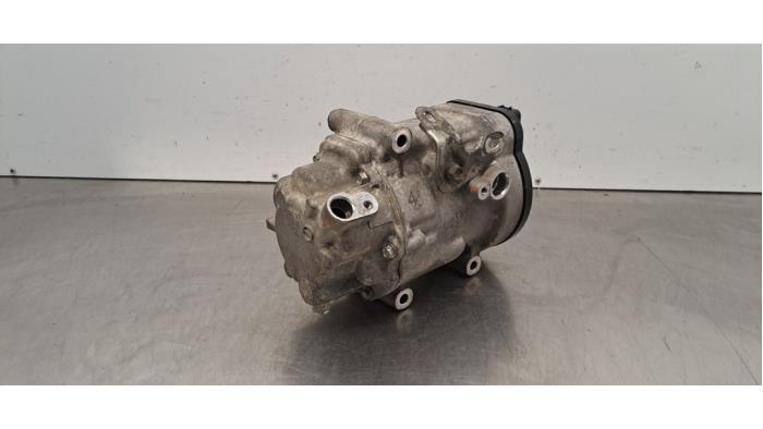 Pompe clim Toyota C-HR