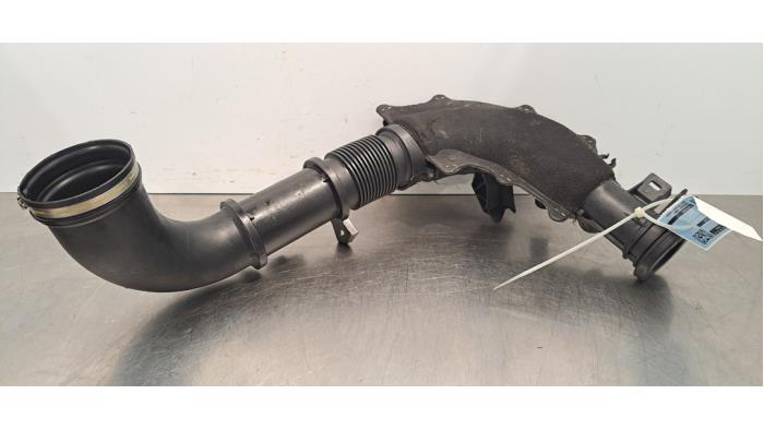 Tuyau d'aspiration air Opel Movano