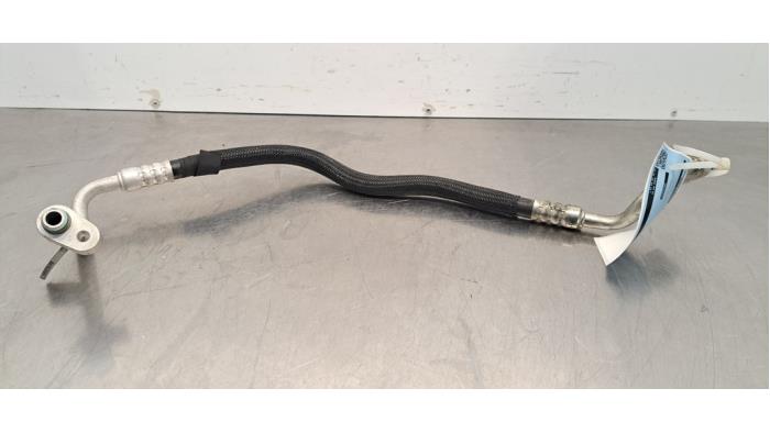 Tuyau clim Opel Movano