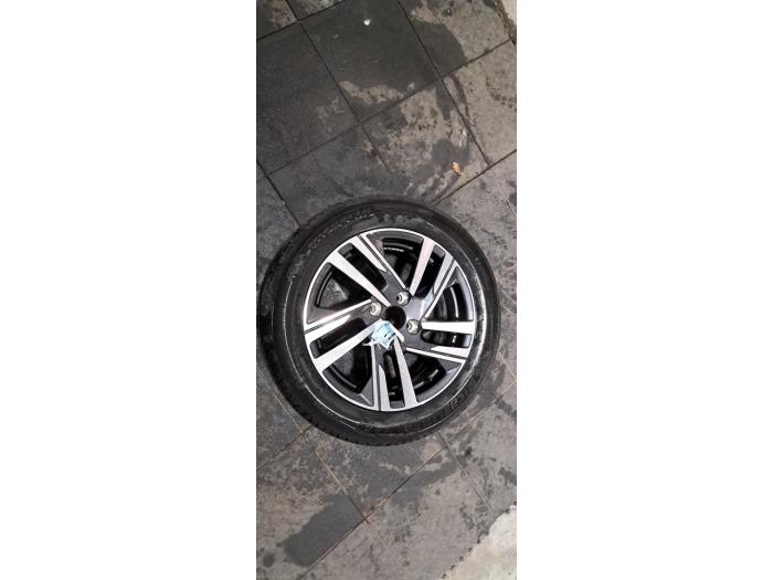 Jante + pneumatique Peugeot 208