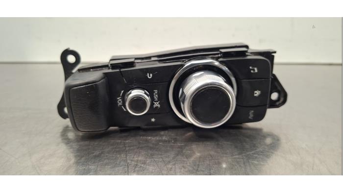 Bouton I-drive Mazda CX-3