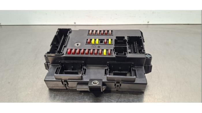 Computer Body Control van een Opel Movano 2.2 D 165 2025