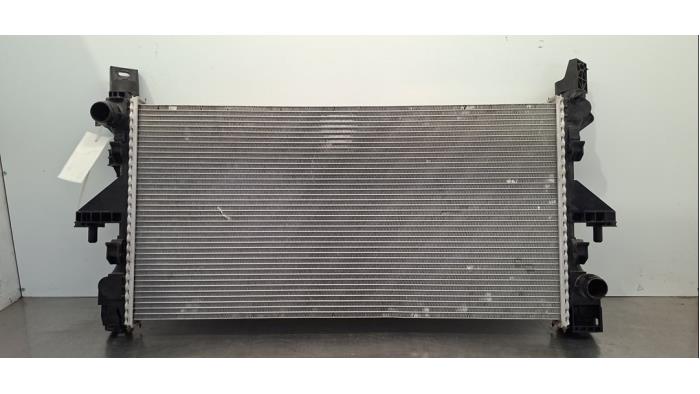 Radiateur Opel Movano