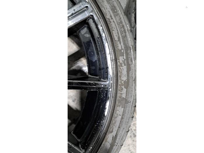 Velgen set + banden van een Audi A3 Sportback (8YA) 2.0 35 TDI 16V 2023