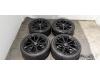 Velgen set + banden van een Audi A3 Sportback (8YA) 2.0 35 TDI 16V 2023