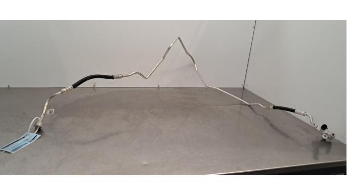 Tuyau clim Opel Movano