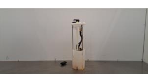 Gebruikte Brandstofpomp Elektrisch Opel Movano 2.2 D 165 Prijs € 60,50 Inclusief btw aangeboden door Autohandel Didier