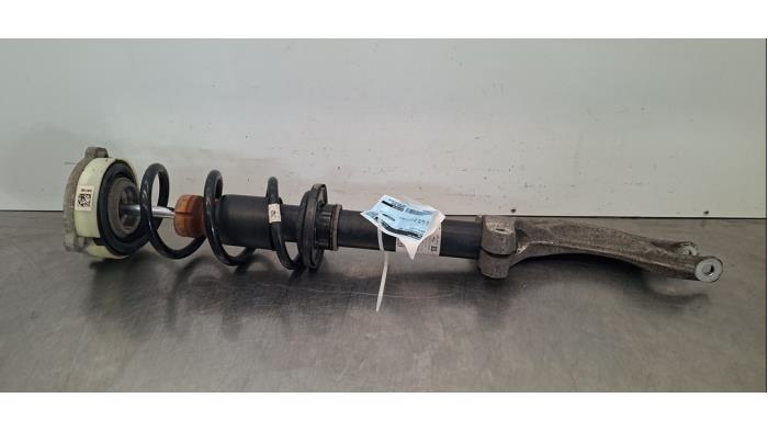 Amortisseur avant droit Audi A4